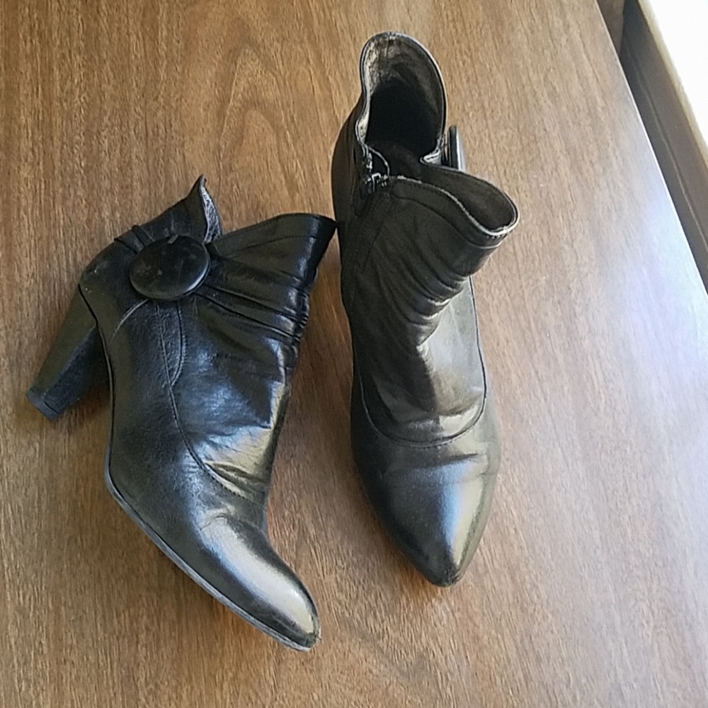 Black leather ankle booties